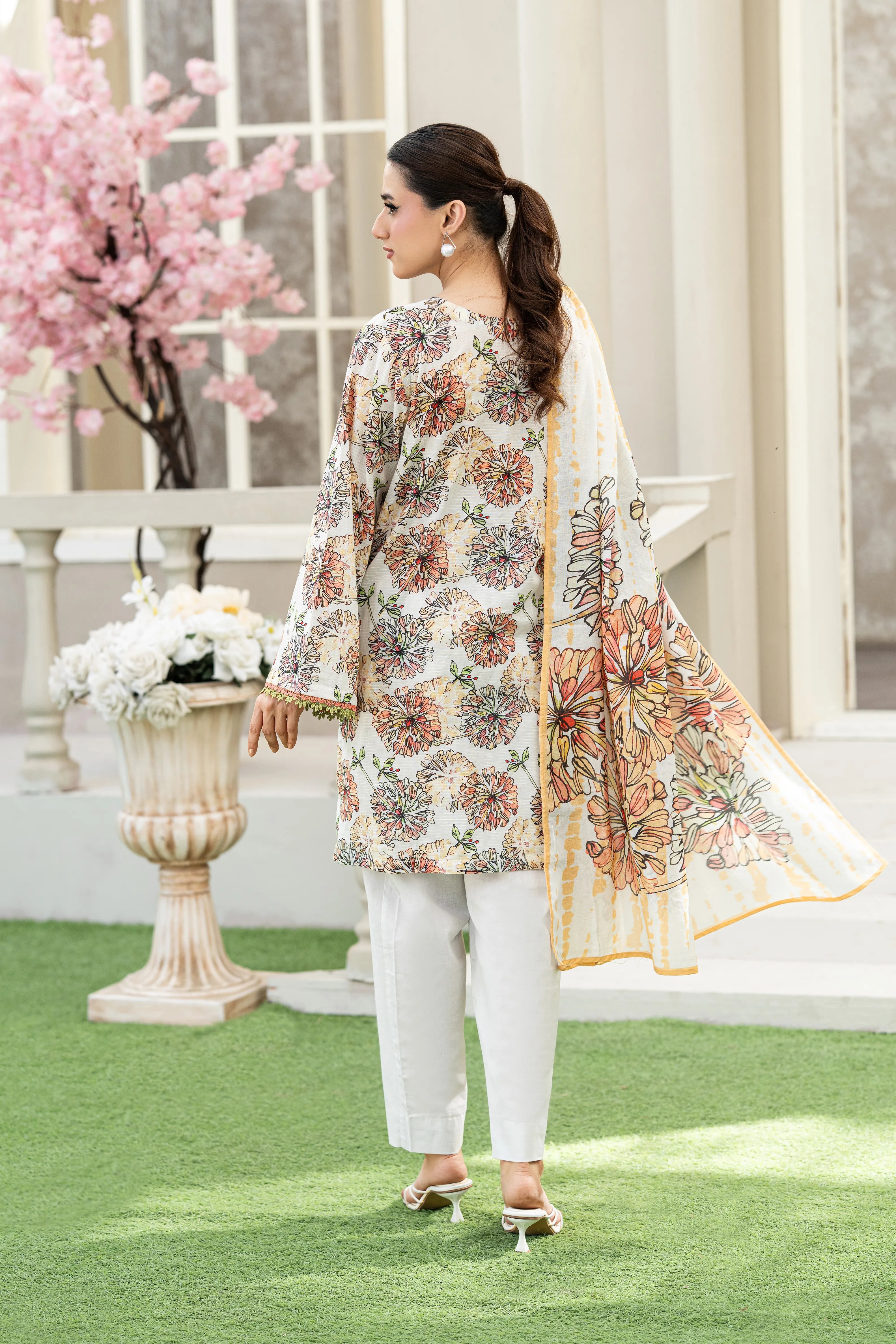 Blossom Breeze Lawn Set