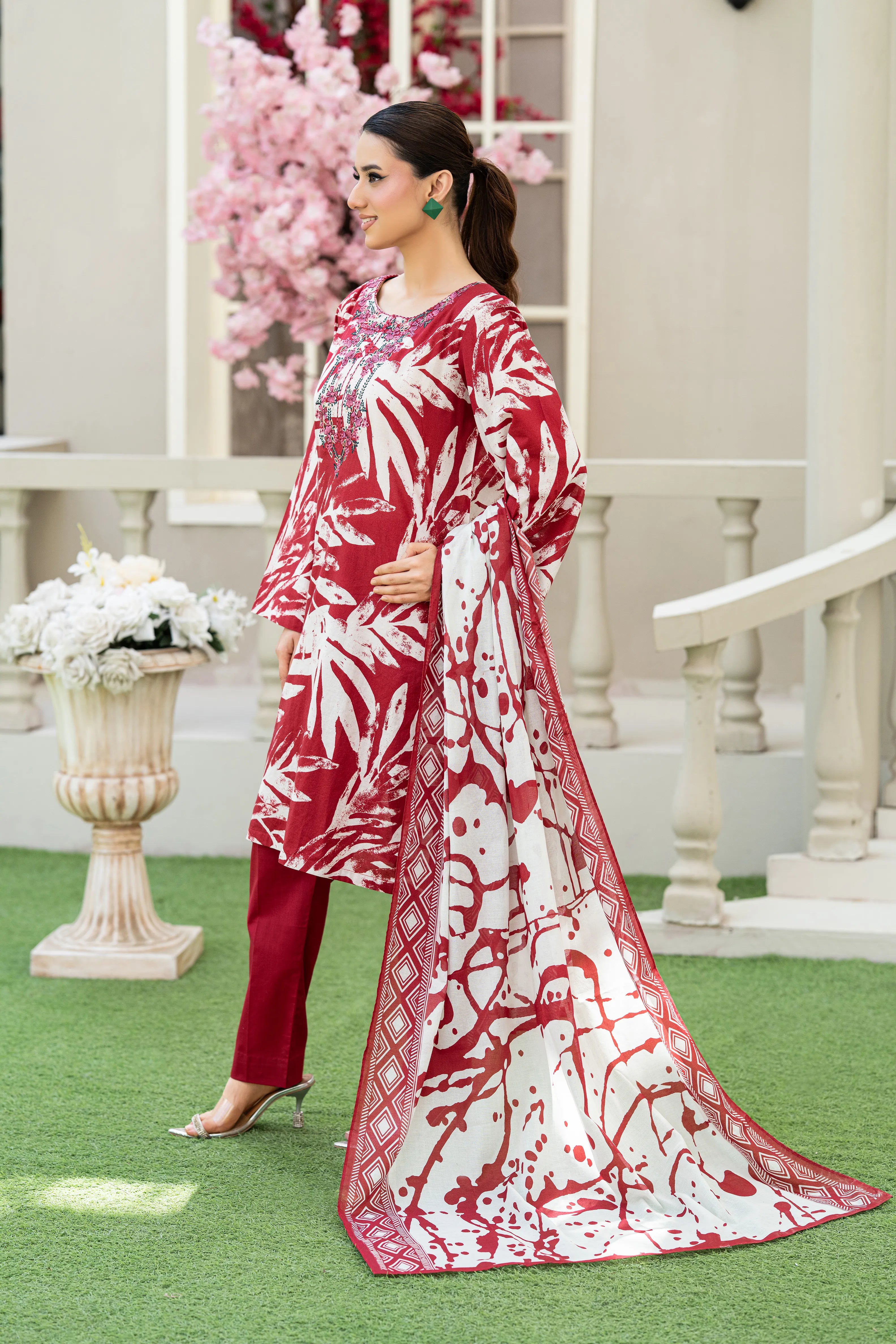Crimson Bloom Printed Lawn 3 Piece Set