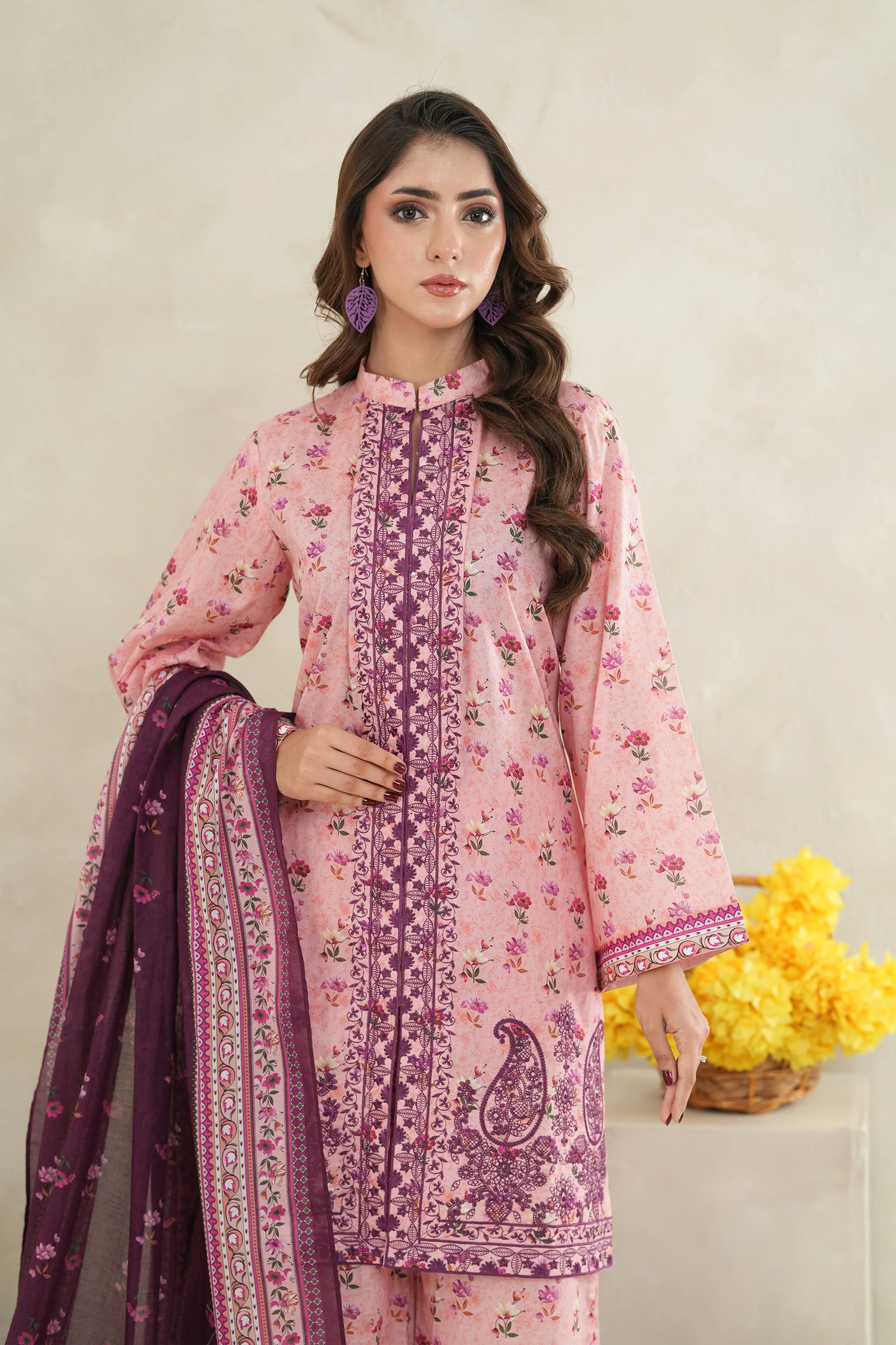 Ivory Blossom Lawn Set