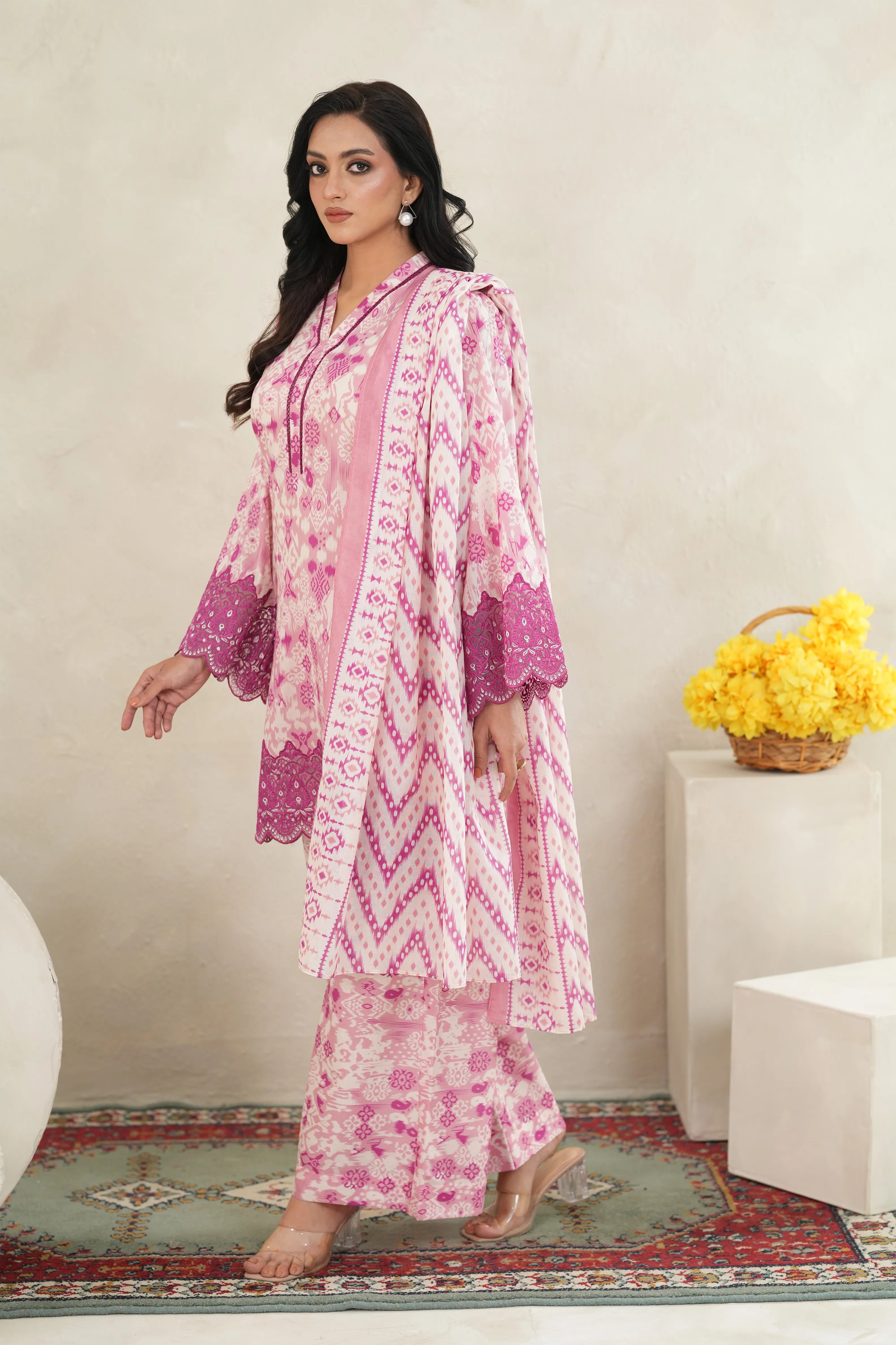 Rose Bloom Lawn Set