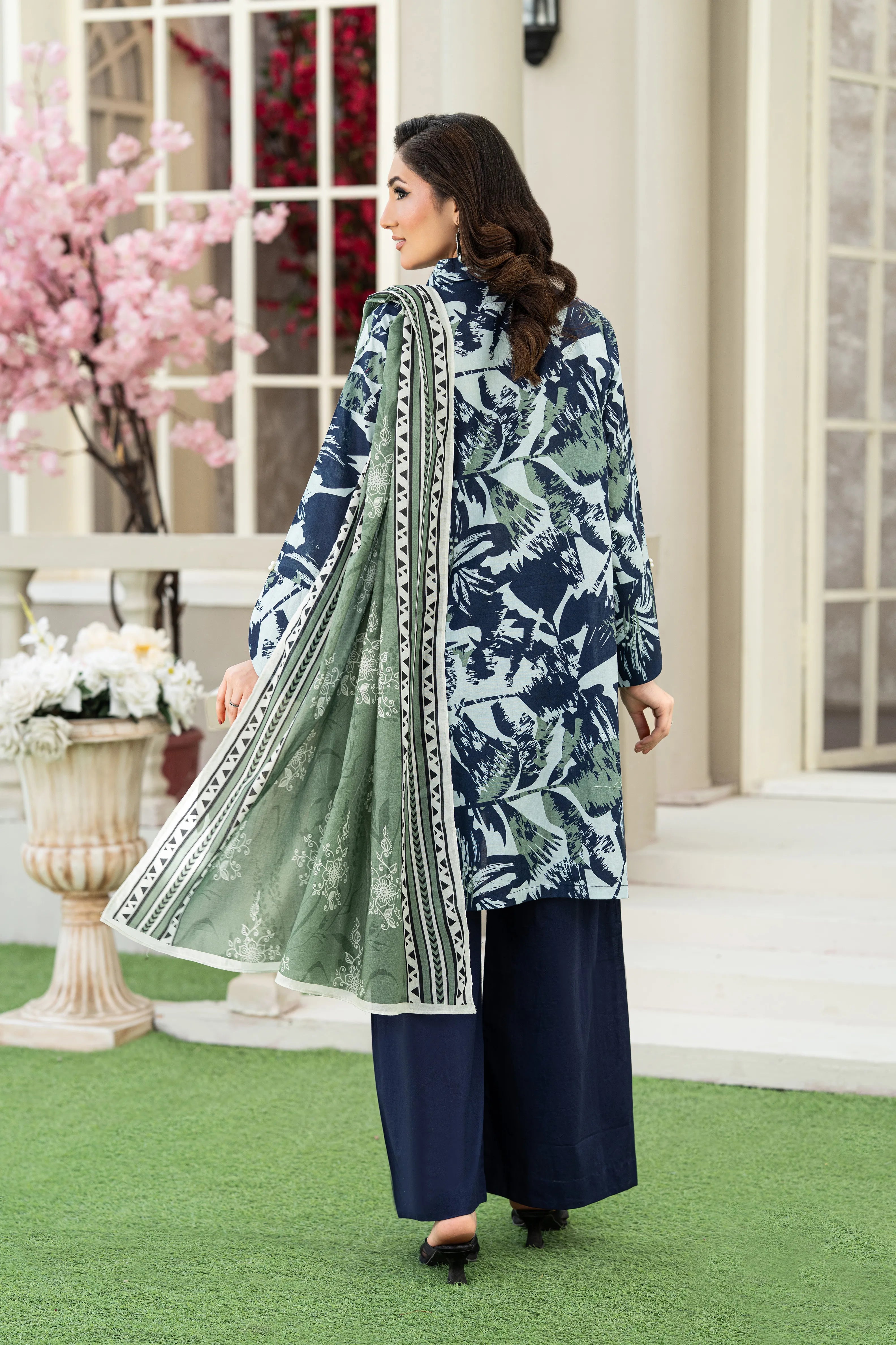 Indigo Breeze Lawn Set