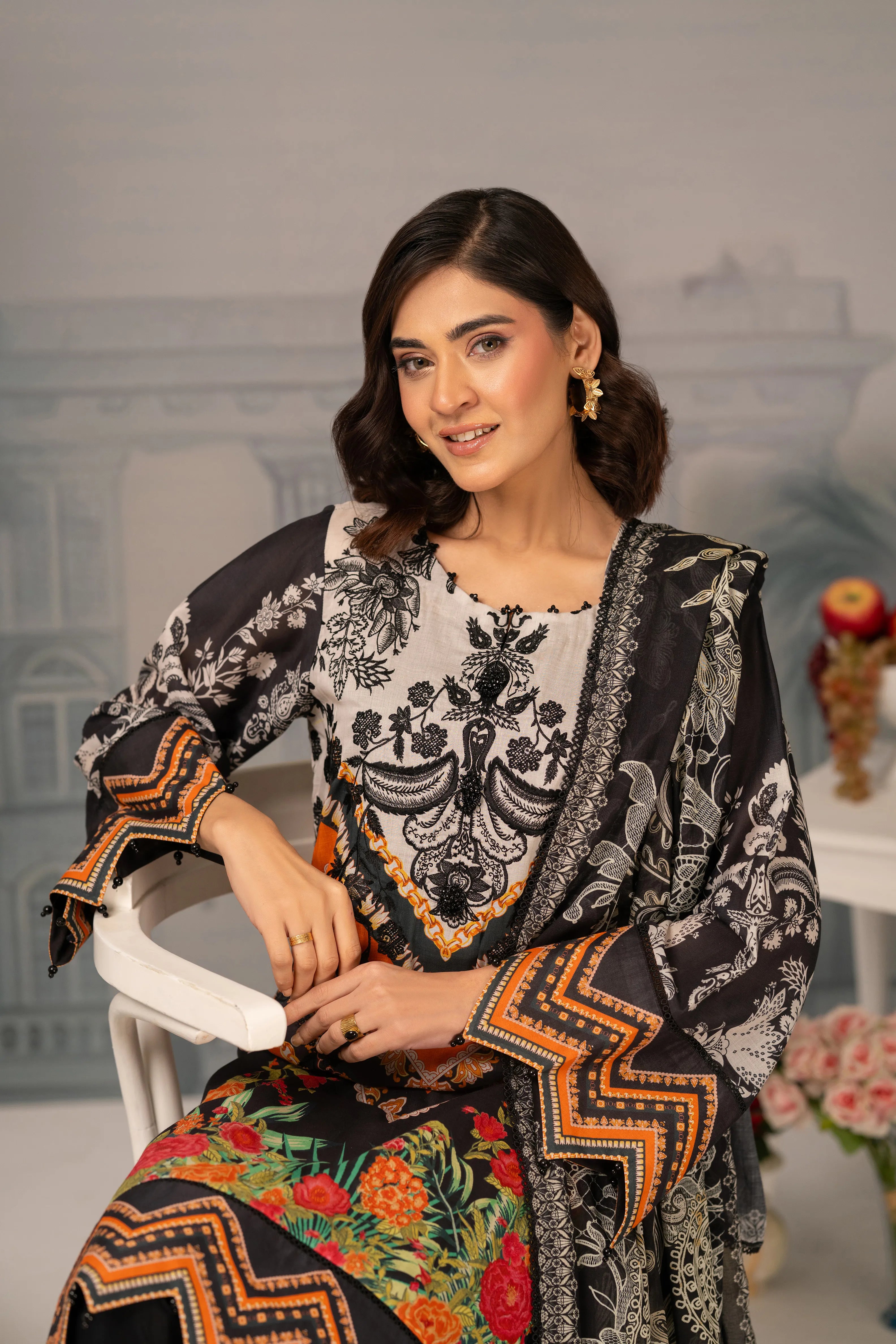Noir Elegance – 3PC Luxury Lawn