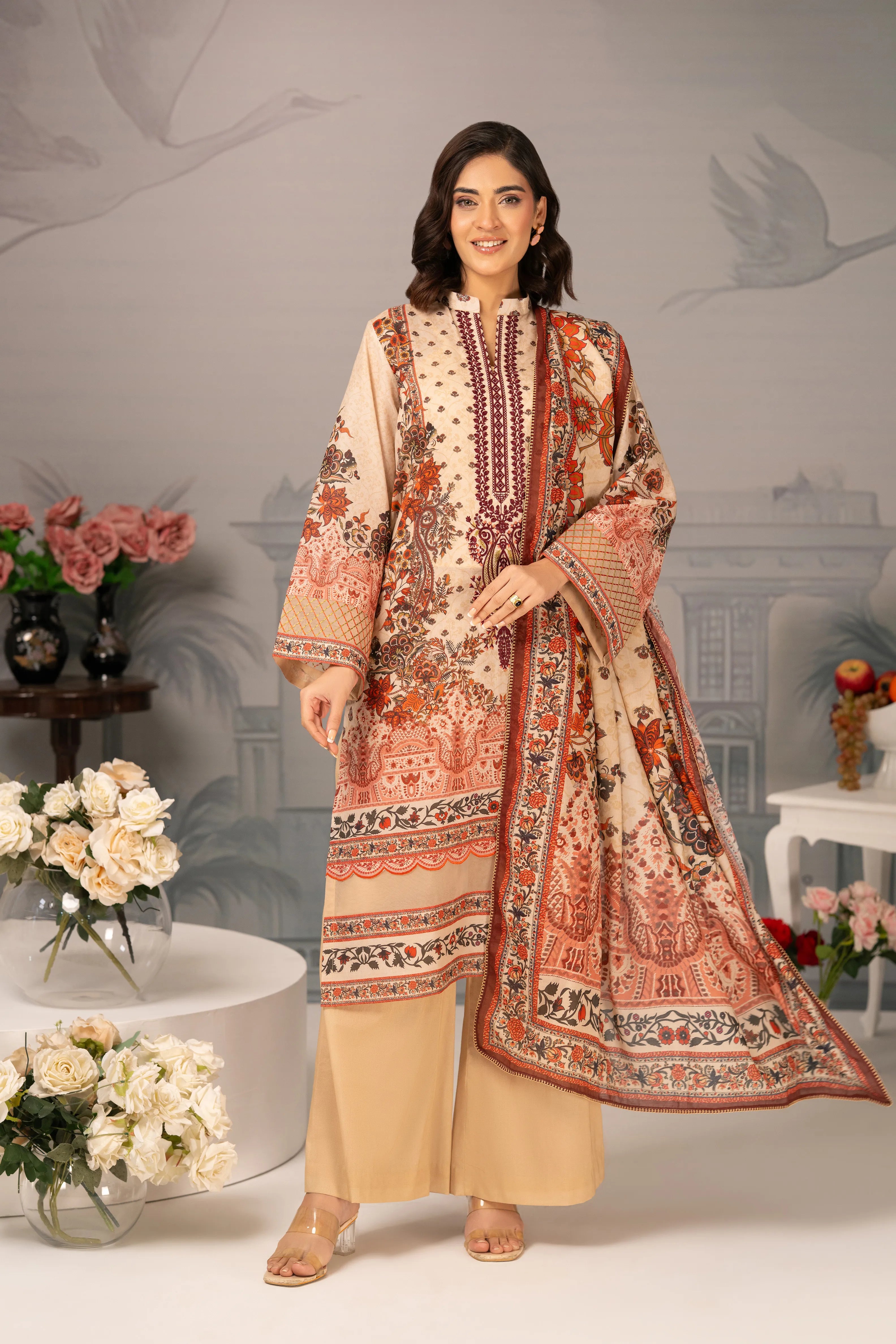 Noor Beige Printed Lawn 3 Piece Suit