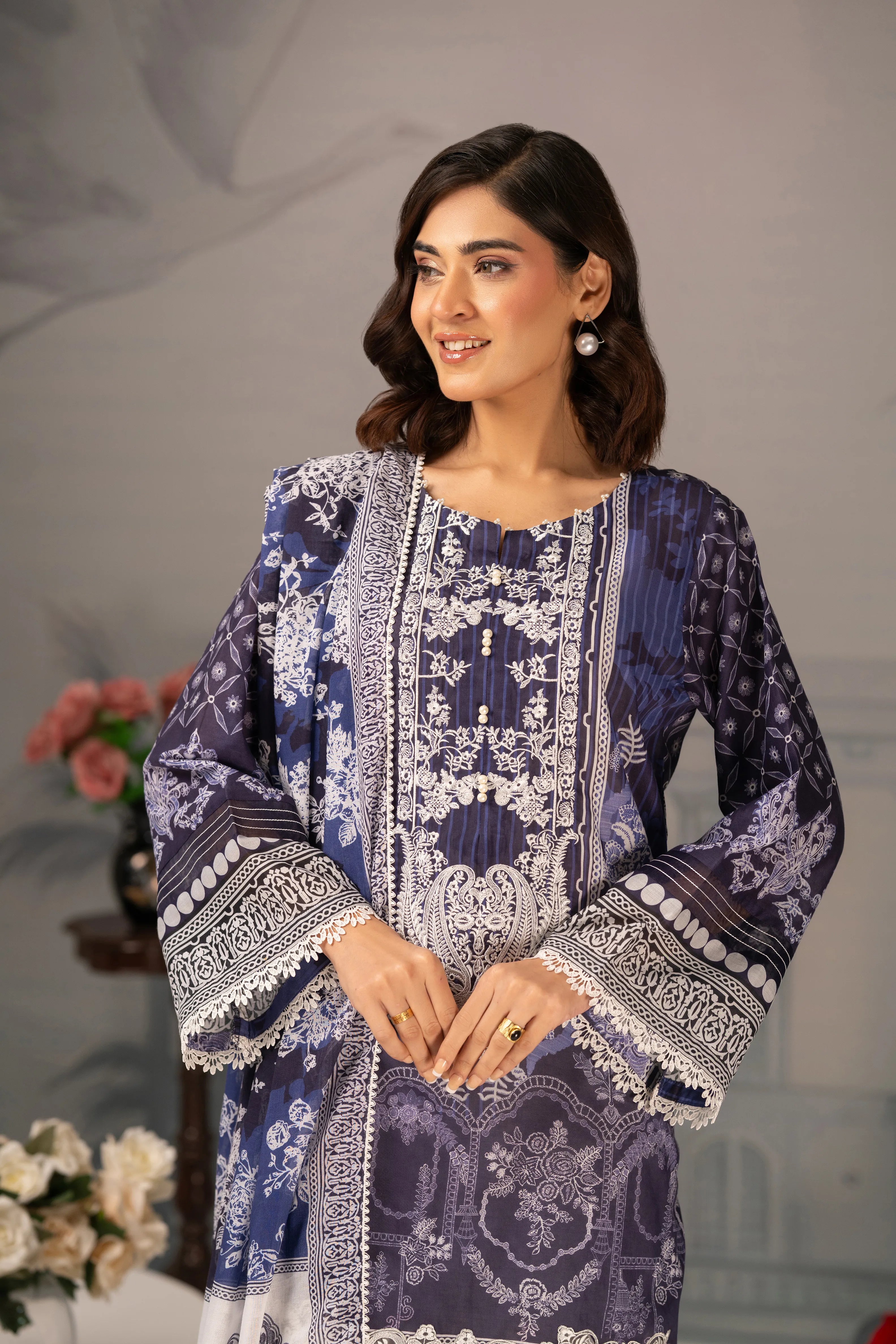 Royal Azure – 3PC Luxury Lawn