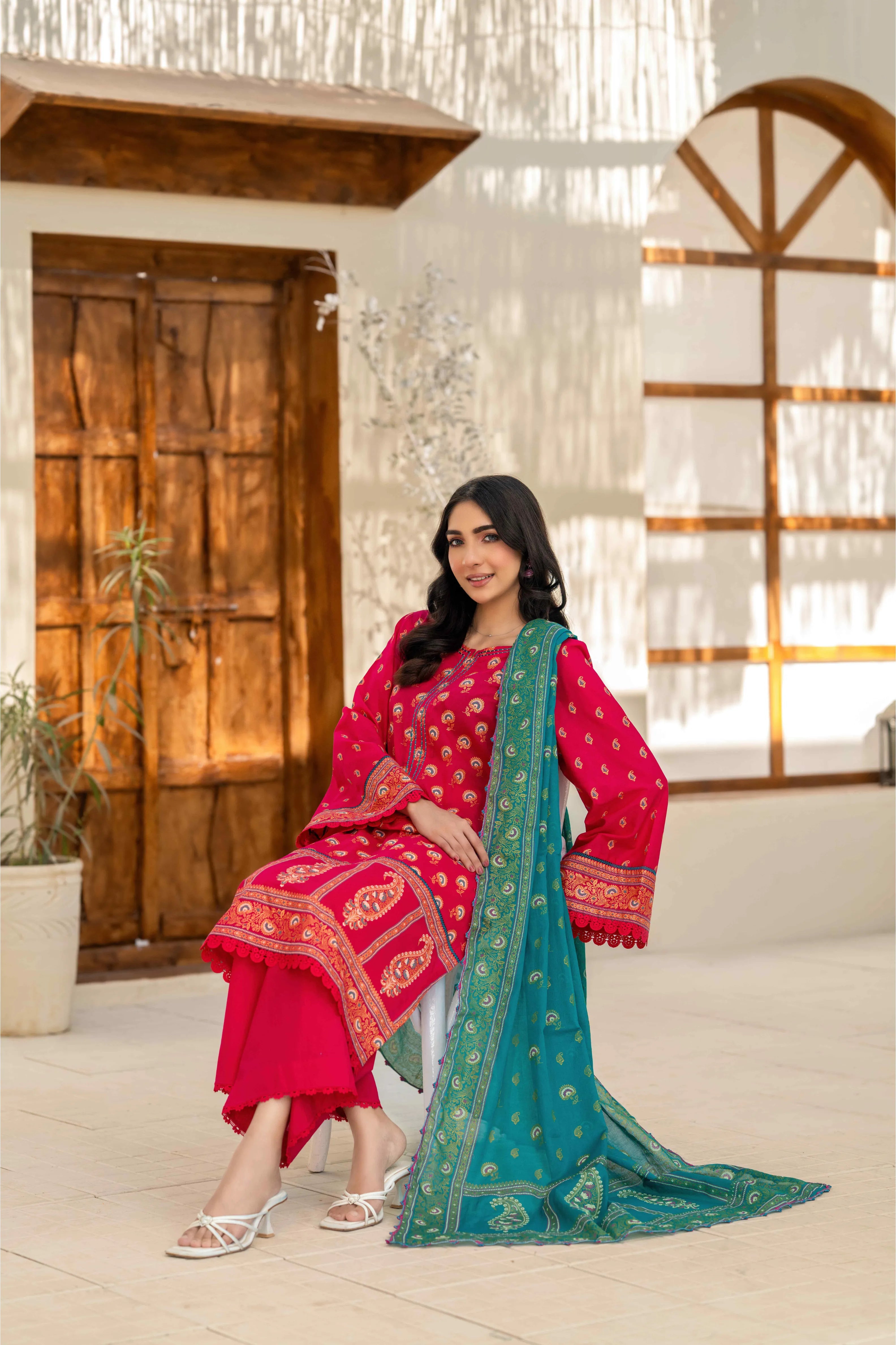Red Printed Suit with Green Contrast Dupatta – 3 Piece