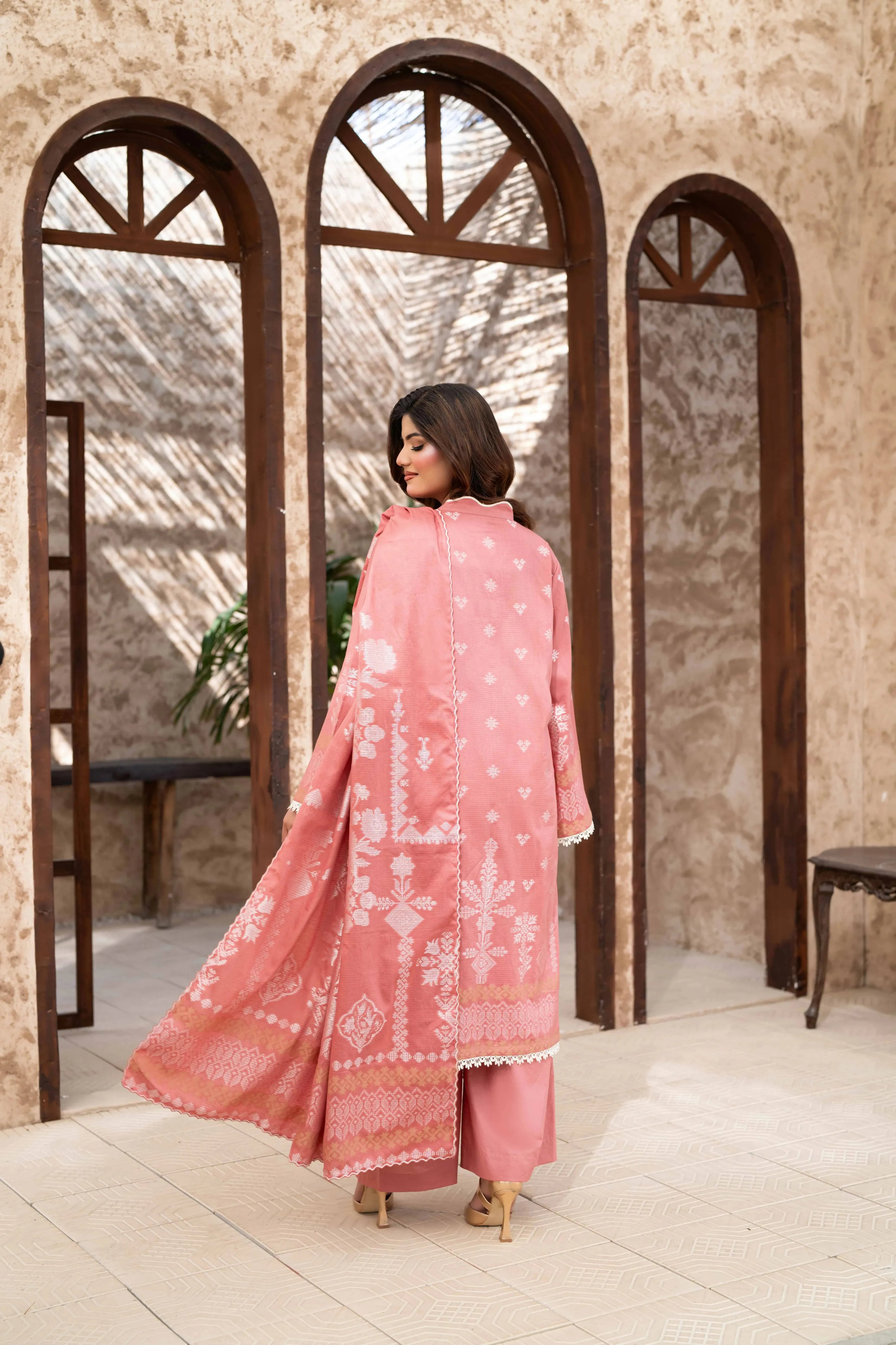 3 Pc Unstitched Premium Jacquard Lawn Peach Royal Suit