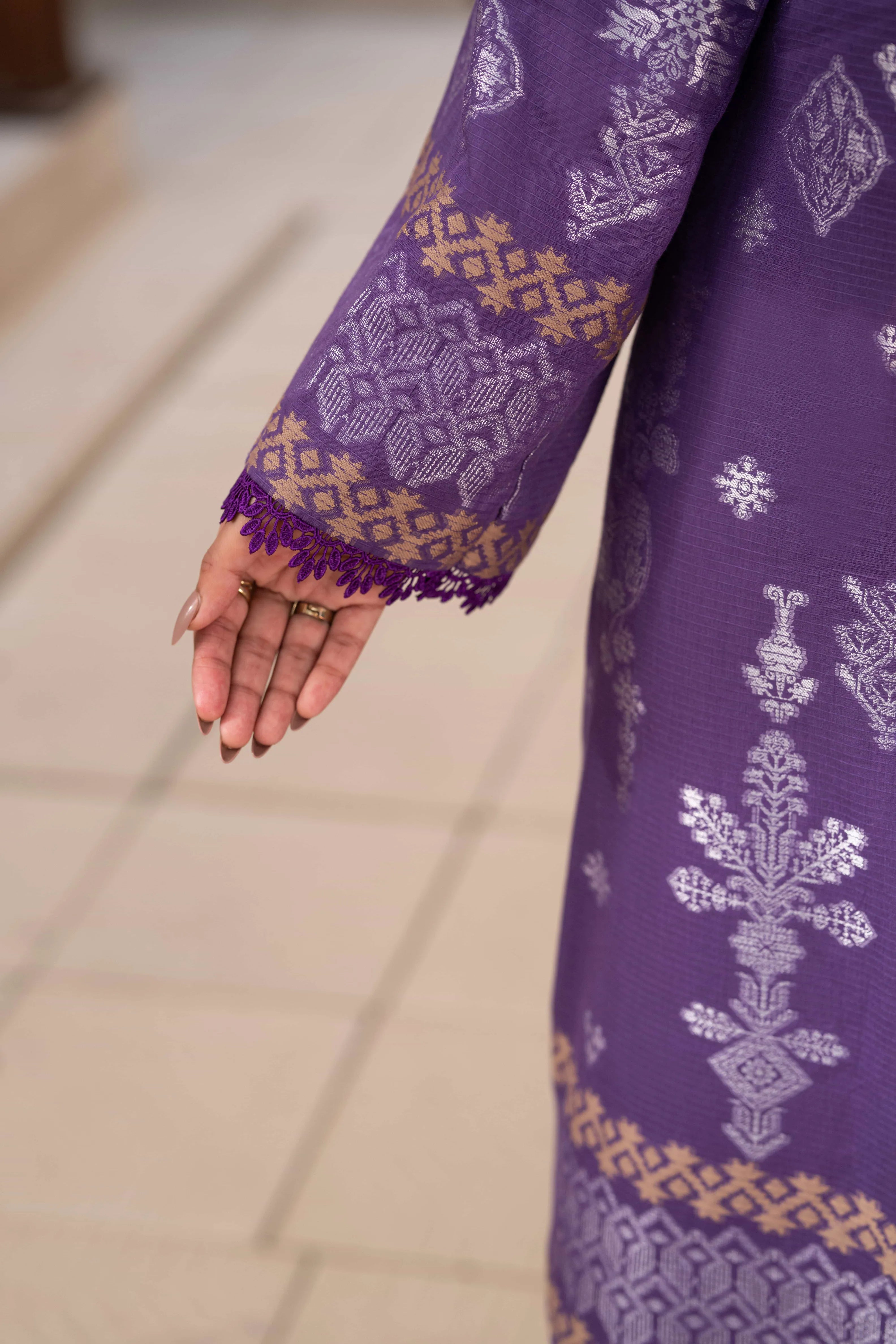 3 Pc Unstitched Premium Jacquard Lawn Purple Suit