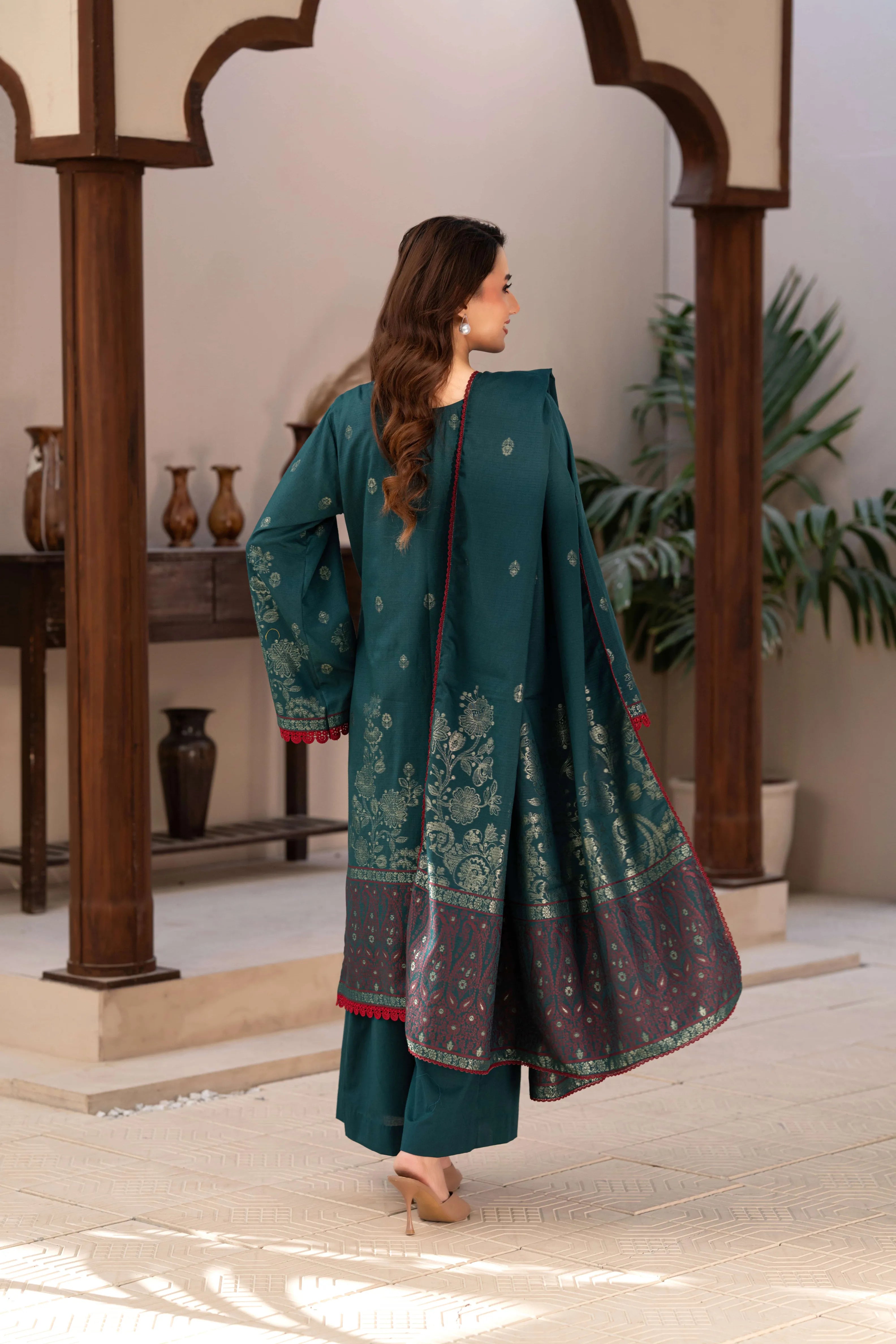3 Pc Unstitched Premium Jacquard Lawn Teal Green Suit