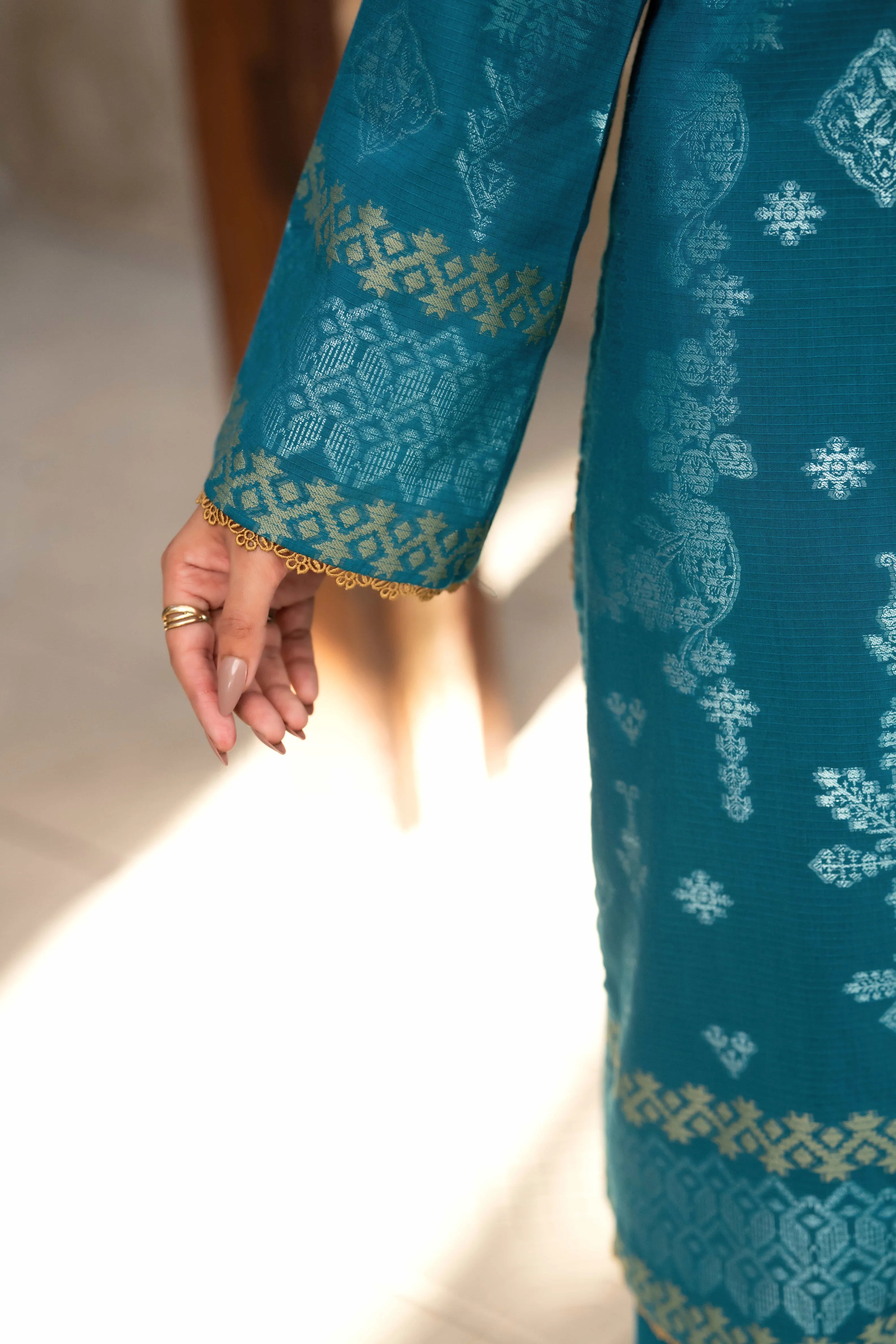 3 Pc Unstitched Premium Jacquard Lawn Teal Blue Suit